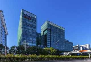 四川天然贺百岁天然矿泉水功效